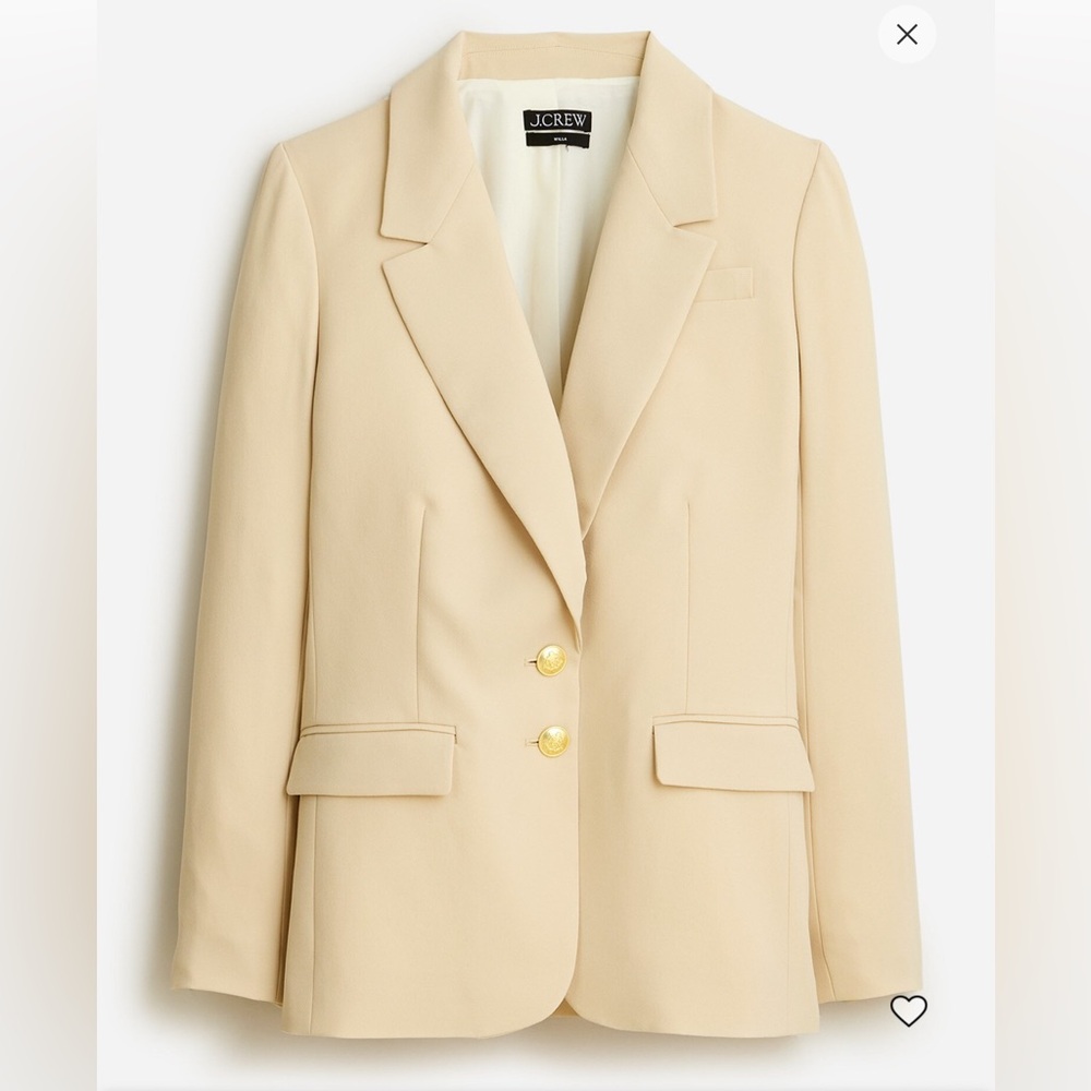 J. Willa blazer in city crepe. Worn a couple of times.
